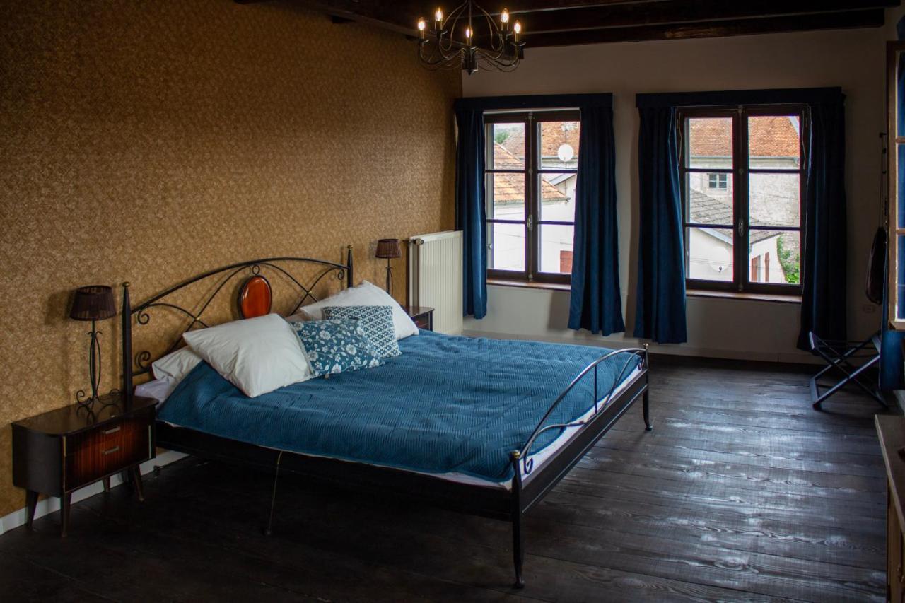 Bed and Breakfast Le Voila Melay  Екстер'єр фото